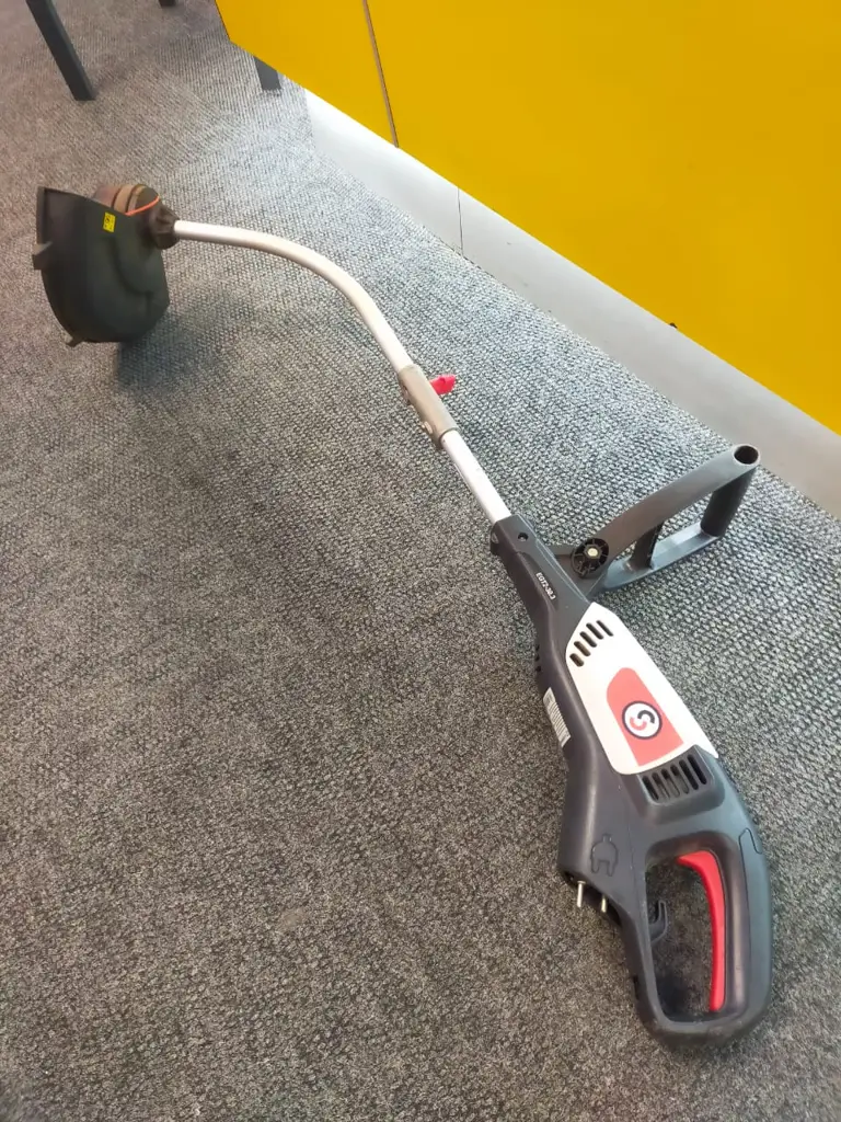 Sterwins Egt2-30.3 Hedge Trimmer - View 3