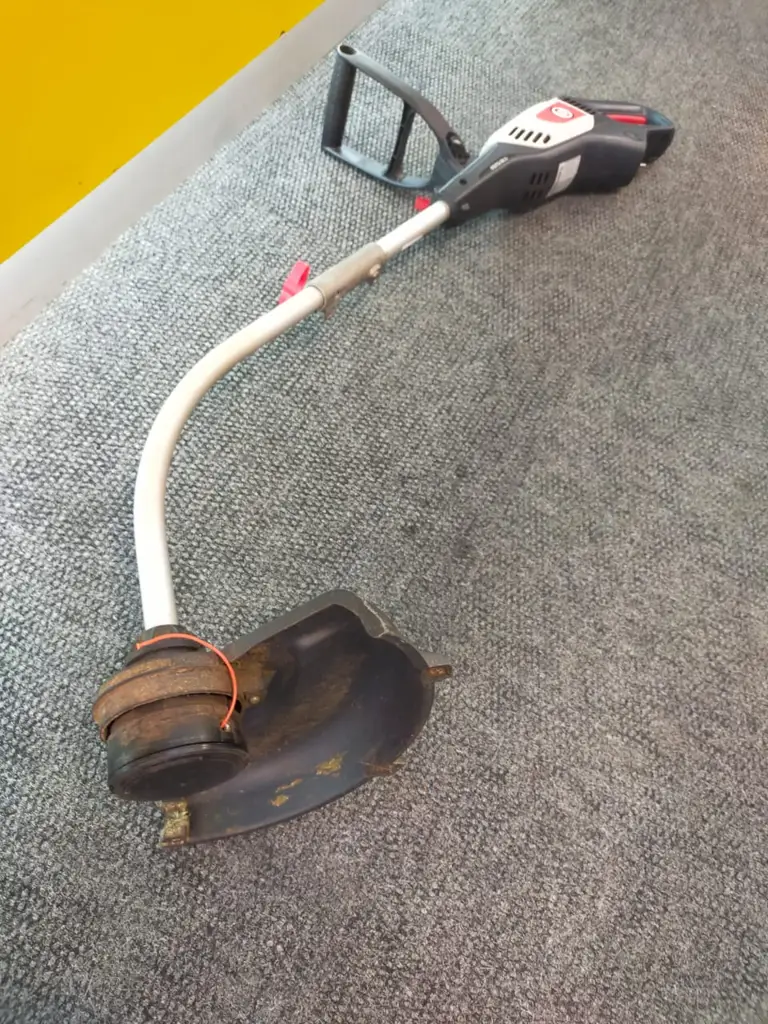 Sterwins Egt2-30.3 Hedge Trimmer - View 4