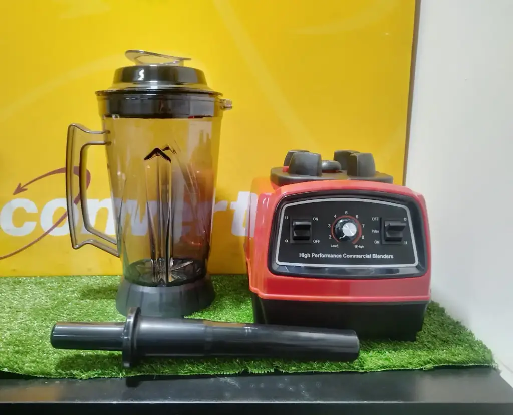 4 Lt Commercial Blender - View 2