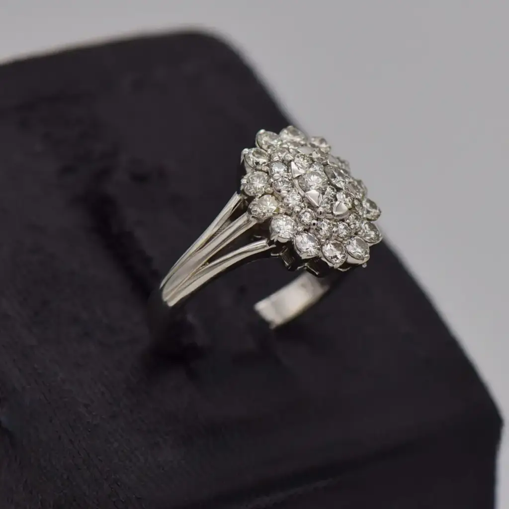 18ct White Gold Cluster Ring - View 2