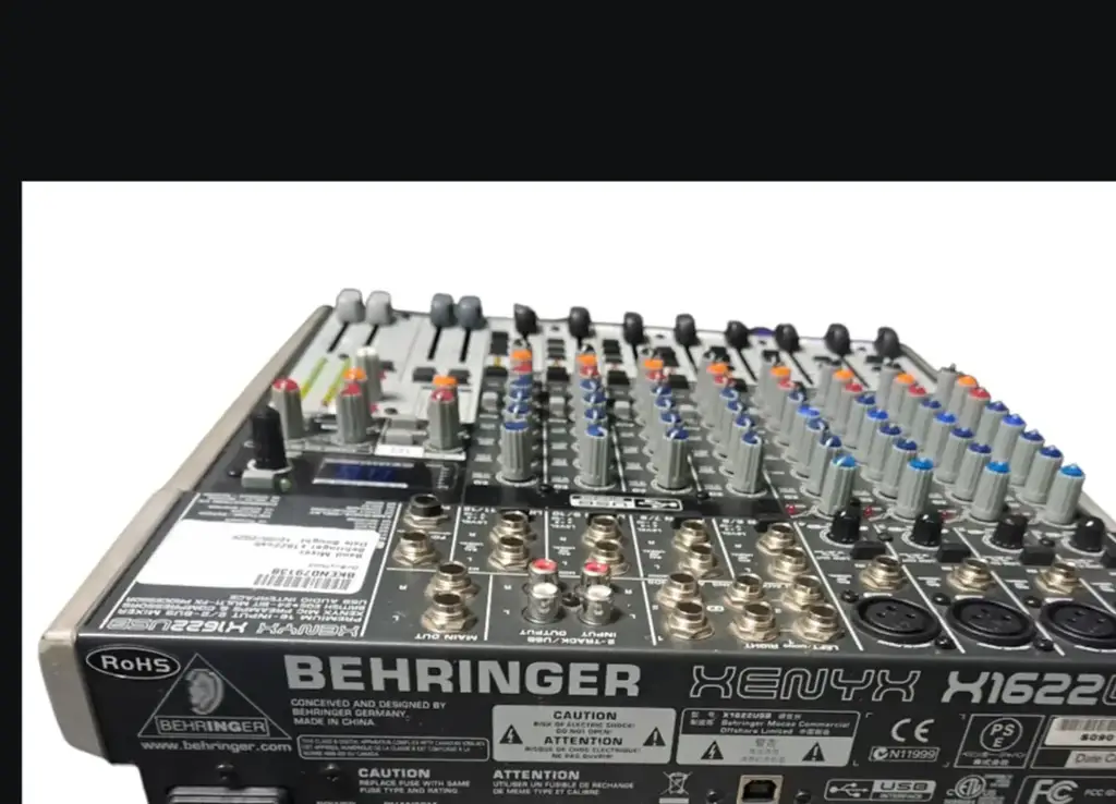 Behringer Xenyx X1622 Usb Band Mixer - View 2