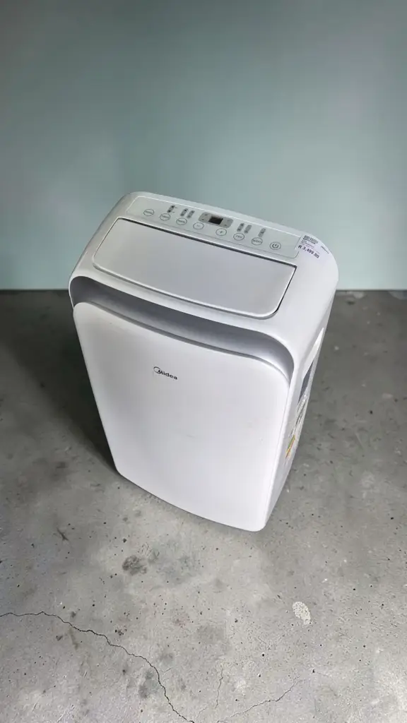 Midea 12000Btu Portable Aircon