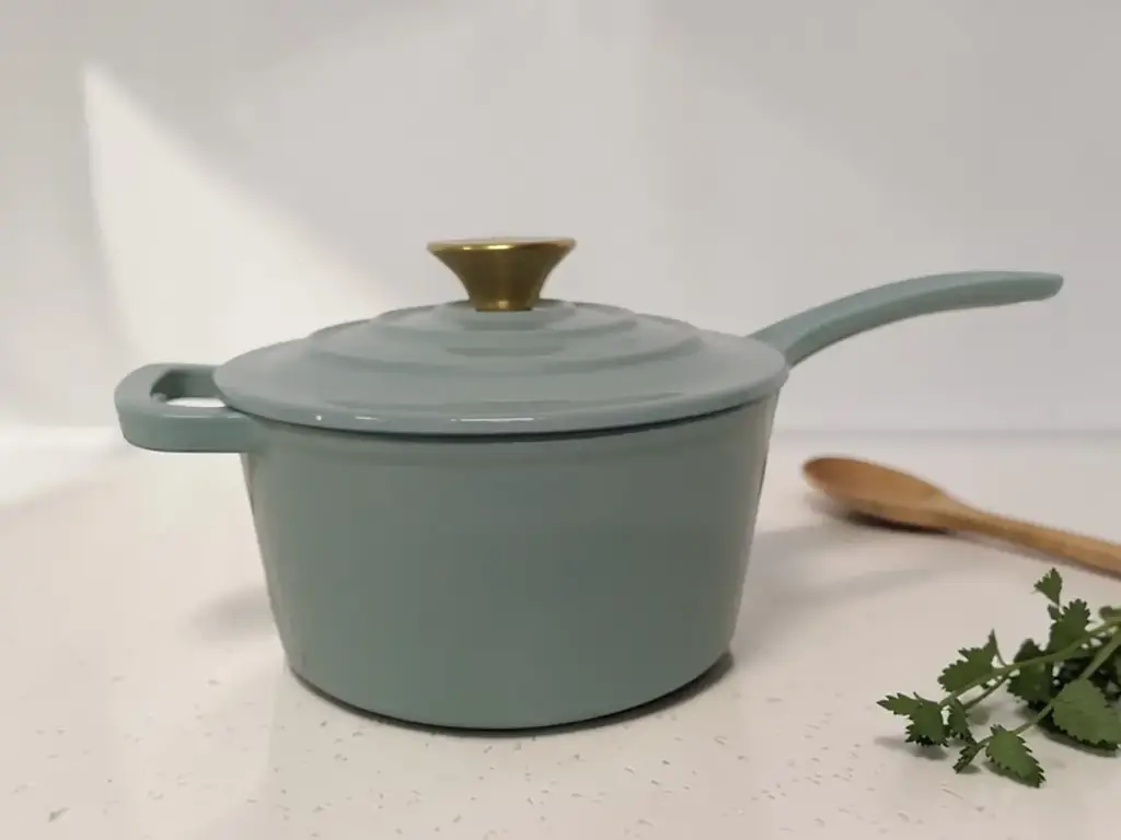 Sage Green Cast Iron Saucepan (19Cm)