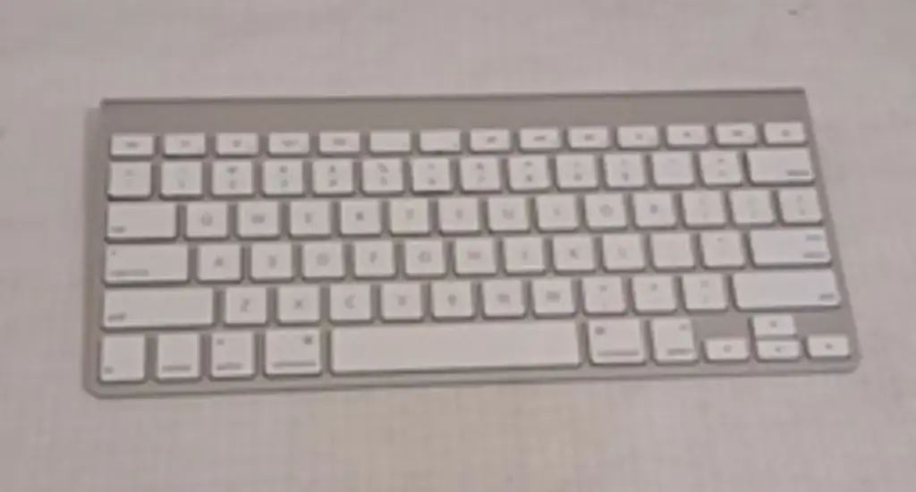 Apple A1314 Magic Keyboard