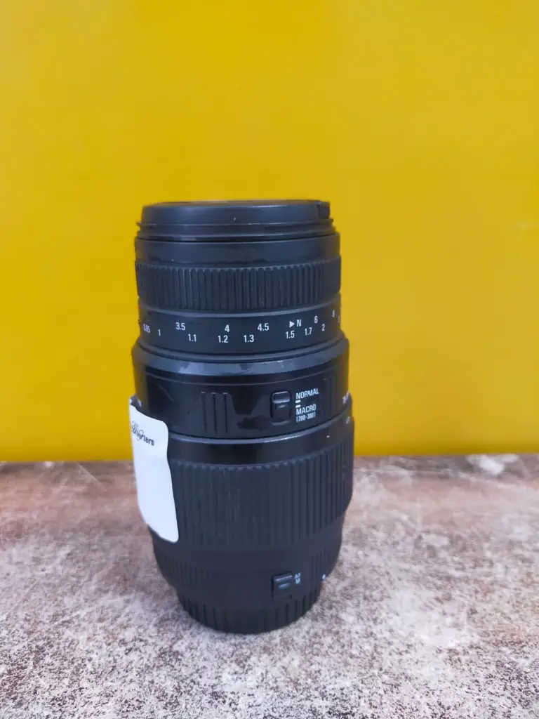 Sigma 70-300Mm Canon Lens - View 3
