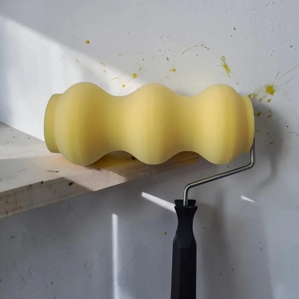 Fired Earth 225Mm Roller