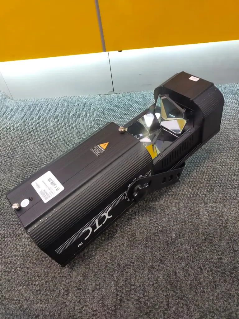 Geni Xtc-250D Retro Disco Light Scanner - View 3