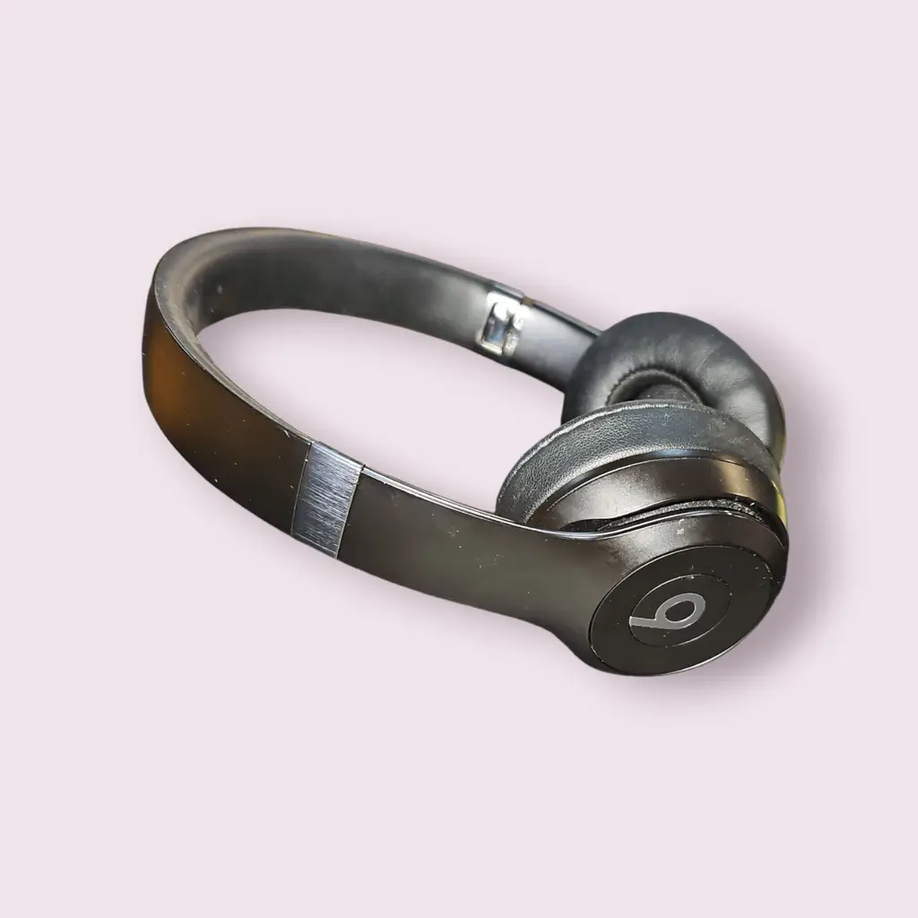 Beats Beats Solo 4/A3140 - View 2