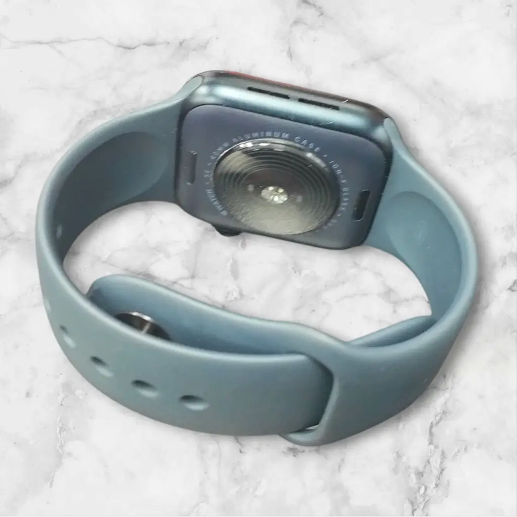 Apple Se 2Nd Gen - View 2