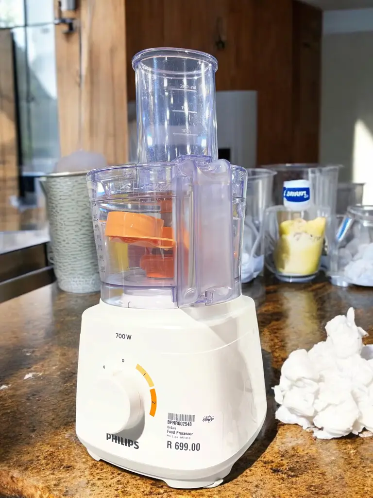 Philips Daily Collection Food Processor - View 2
