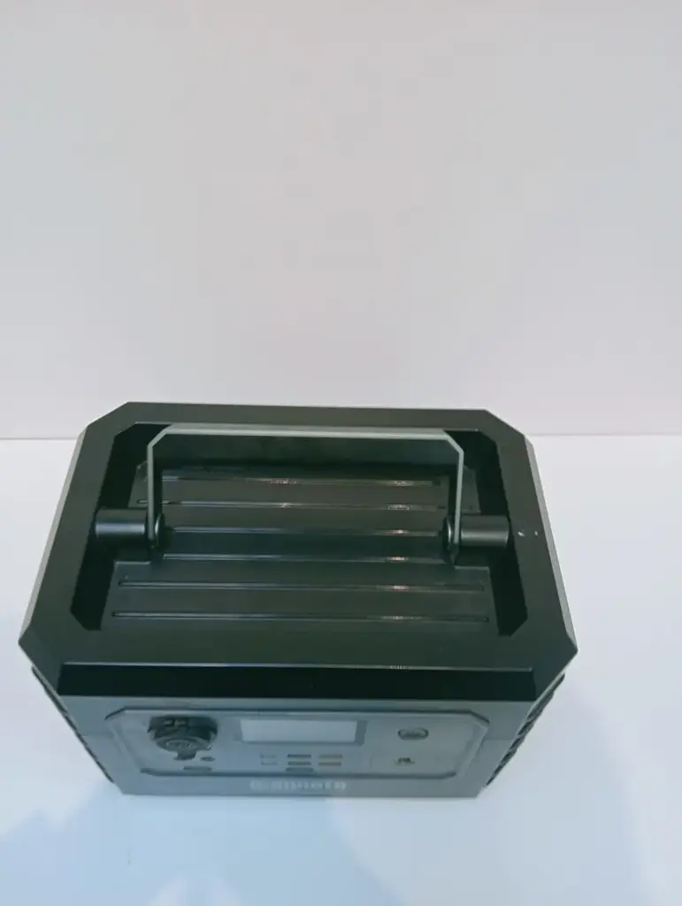 Magneto 1200W/999Wh Portable Power Station - View 2