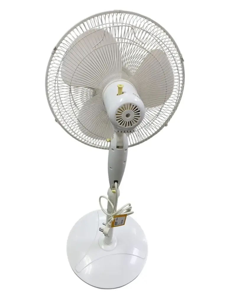 Safeway White Fan - View 2