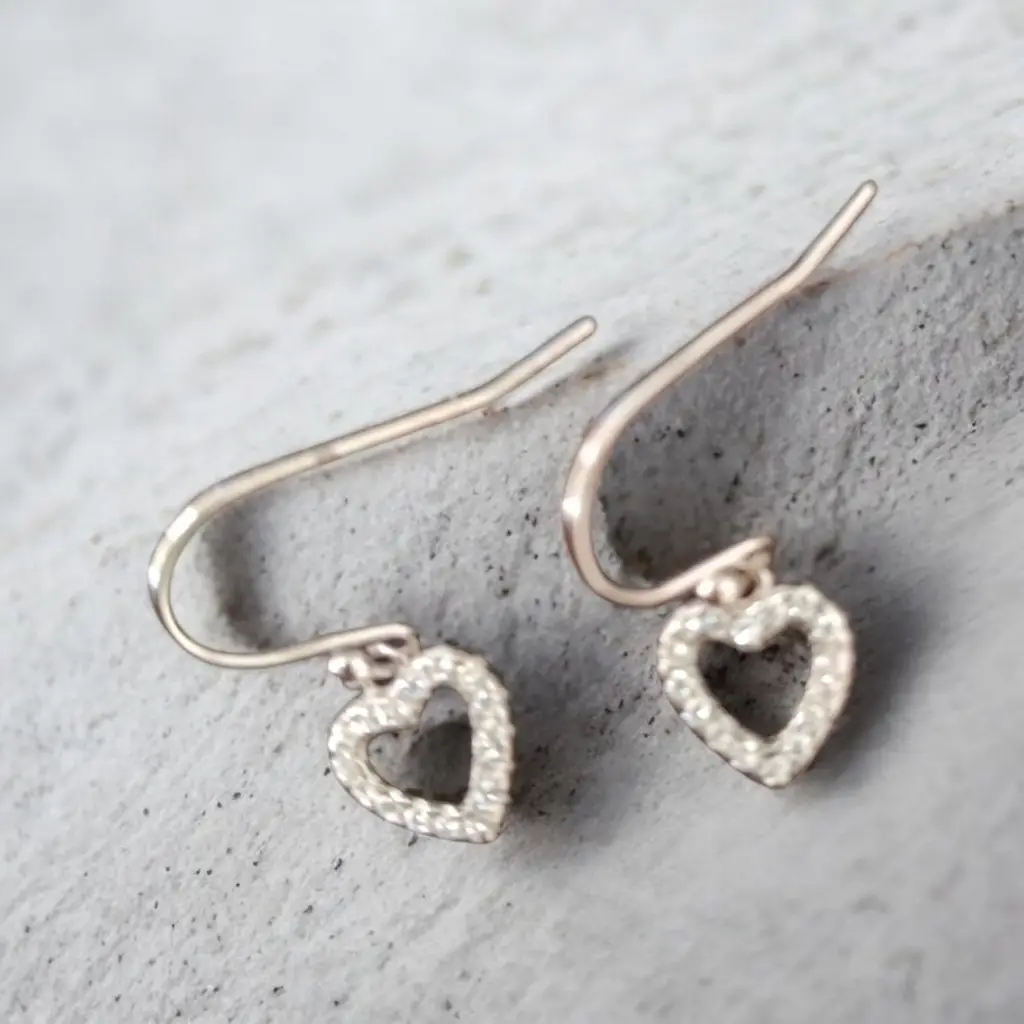 Heart Drop Earings