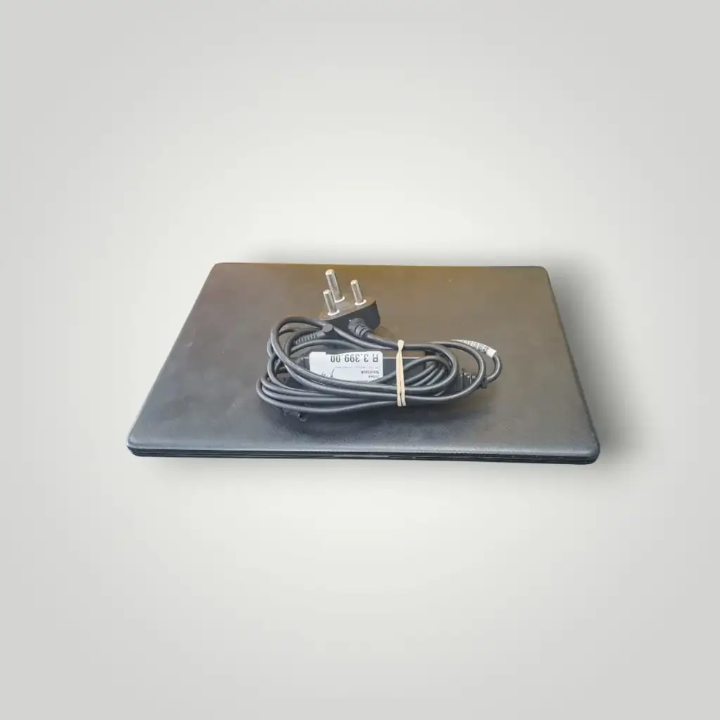 💻 Hp 15-Dw1016ni 15.6" Laptop (White Paint On The Keyboard ) - View 2