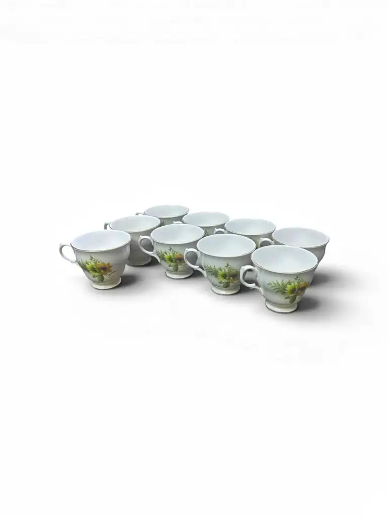 Royal Vale Porcelain Tea Cup And Saucer Set Featuring Floral Pattern - View 4