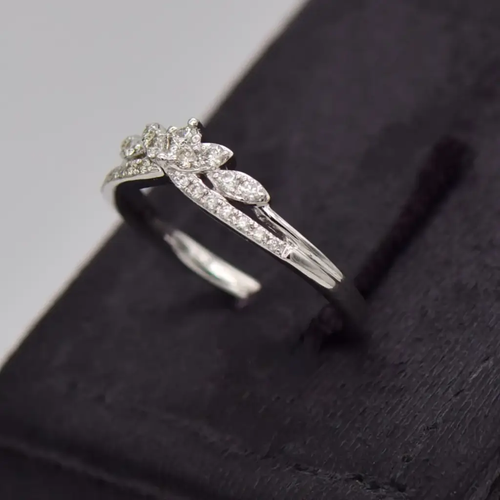 14ct White Gold Dress Ring - View 2