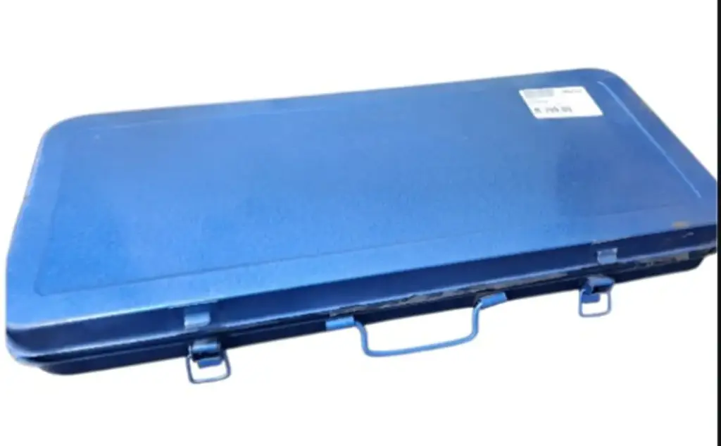 24 Piece Ratchet Socket Set - View 3
