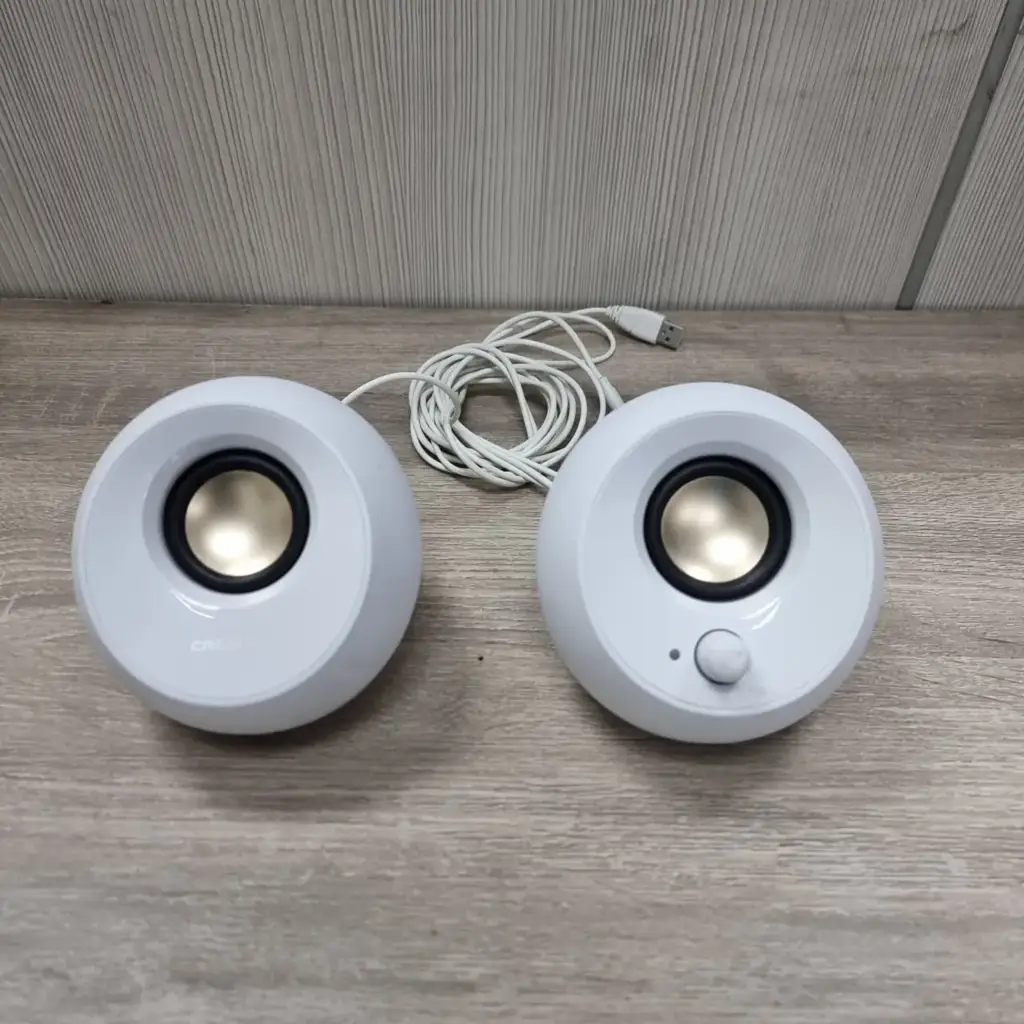 Creative Pebble 2.0 Usb Desktop Speaker System In White