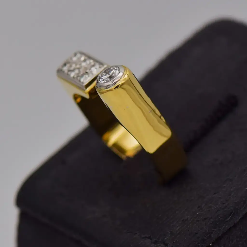 16ct Yellow Gold Dress Ring - View 3