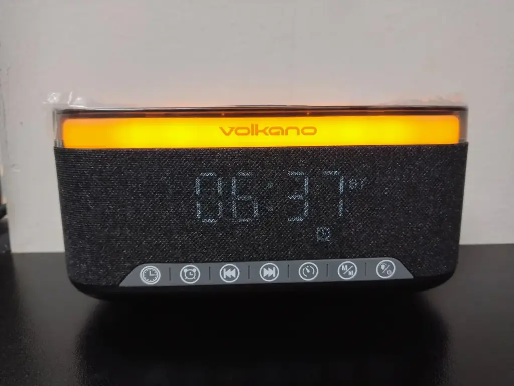 Volkano Radiant Speaker Arlam Clock With Wireless Charging - View 3