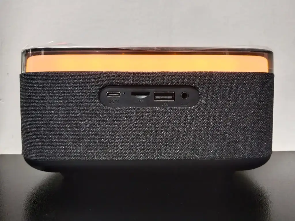 Volkano Radiant Speaker Arlam Clock With Wireless Charging - View 4