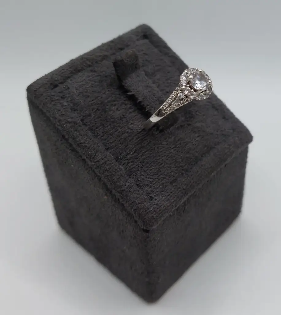 Sterling Sivler Cz Ring - View 2