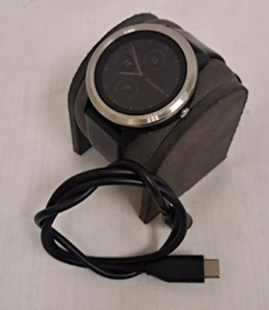 Garmin Vivo Active 3 Men's Smart Watch - View 2