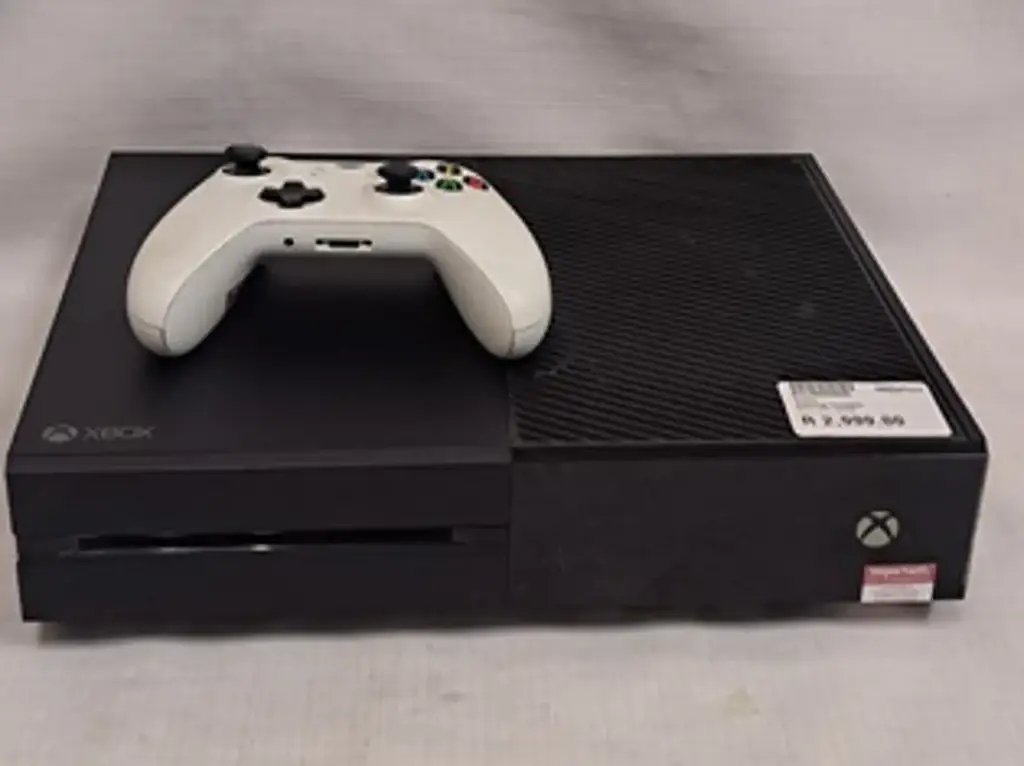 Xbox One 500Gb Gaming Console