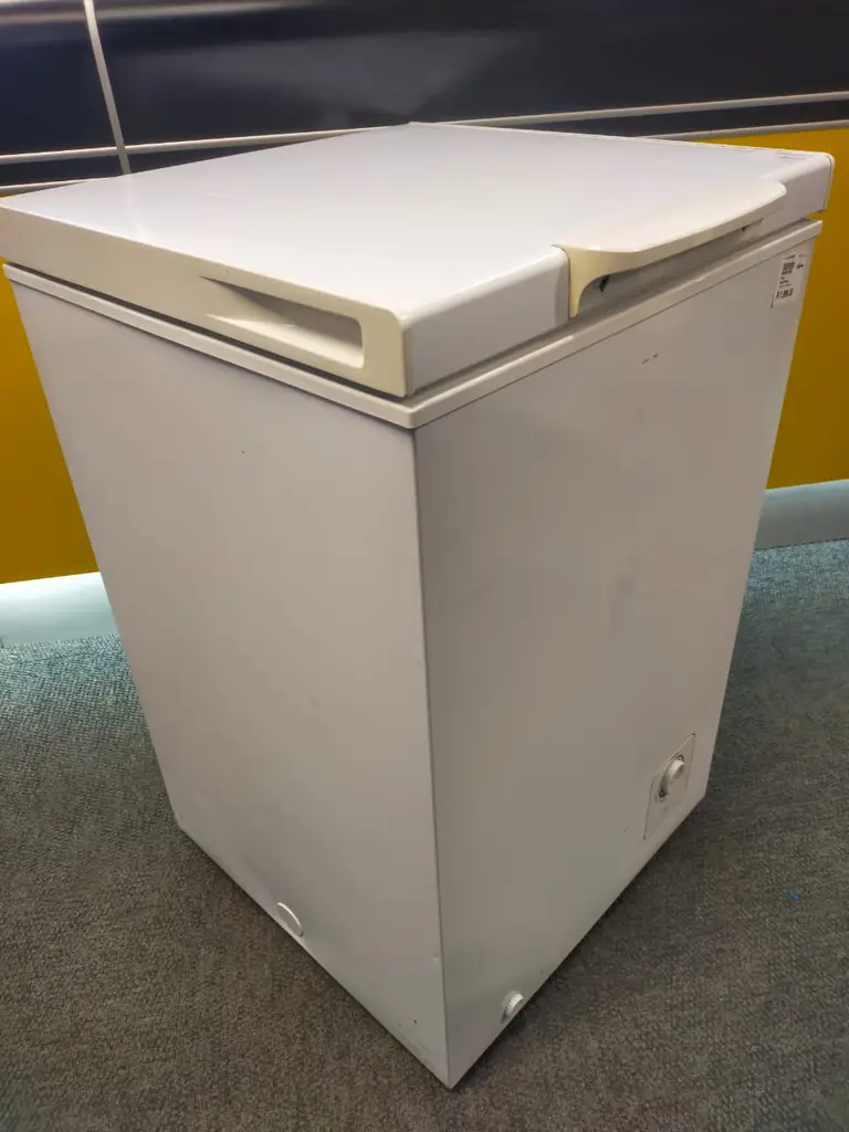 Hisense White 95L Chest Freezer Fc-12Dd4sa1 - View 3