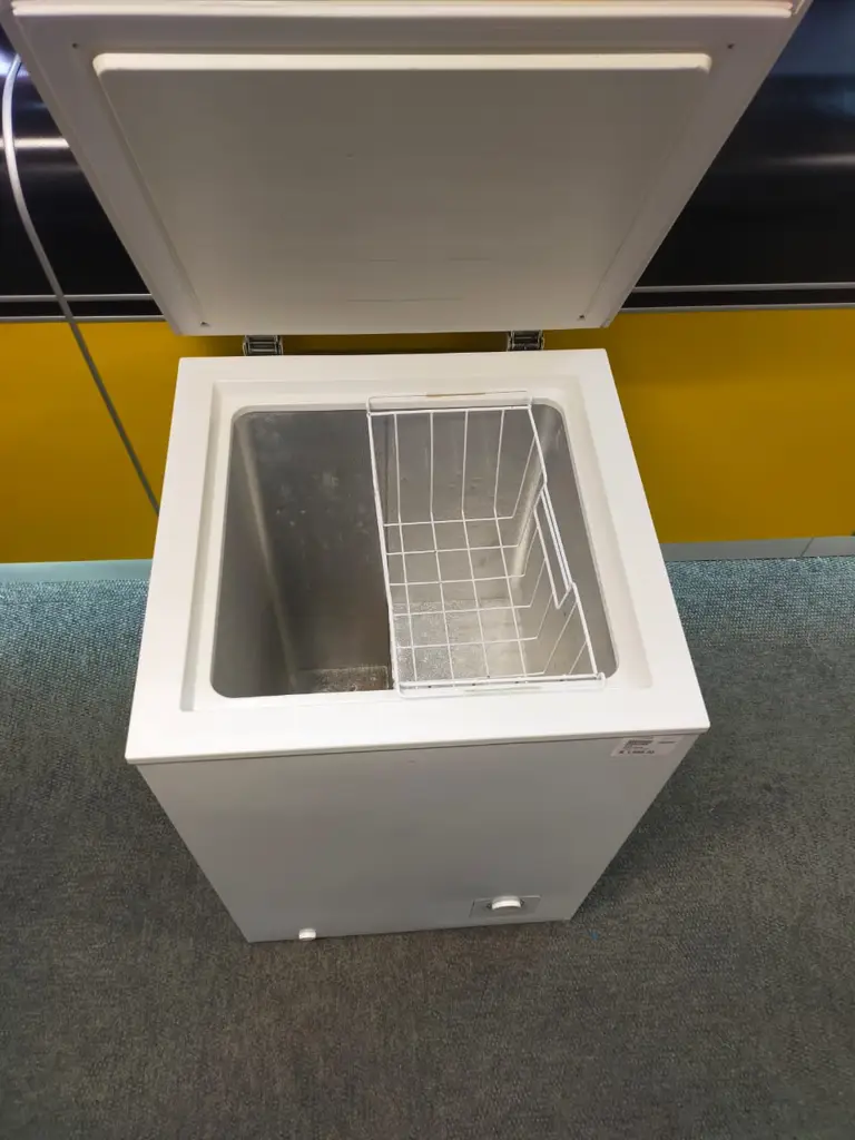 Hisense White 95L Chest Freezer Fc-12Dd4sa1 - View 6