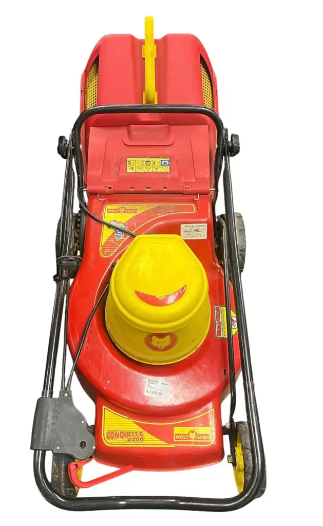 Wolf Garden Lawn Mower - View 2