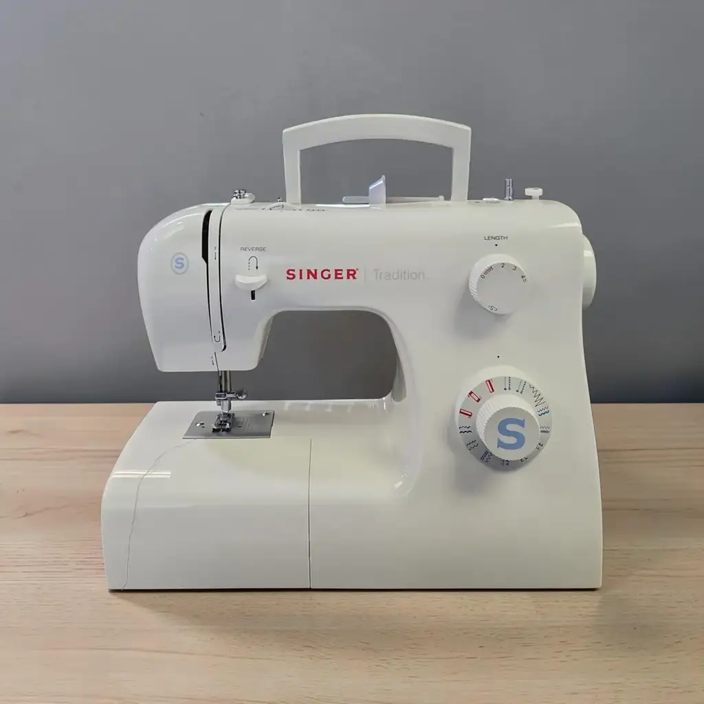 Singer Tradition 2259 Sewing Machine - View 2
