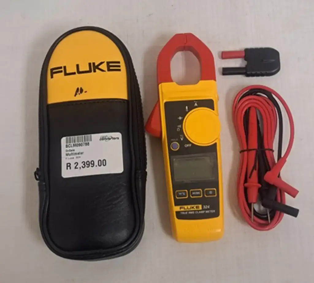 Fluke 324 Multimeter - View 3
