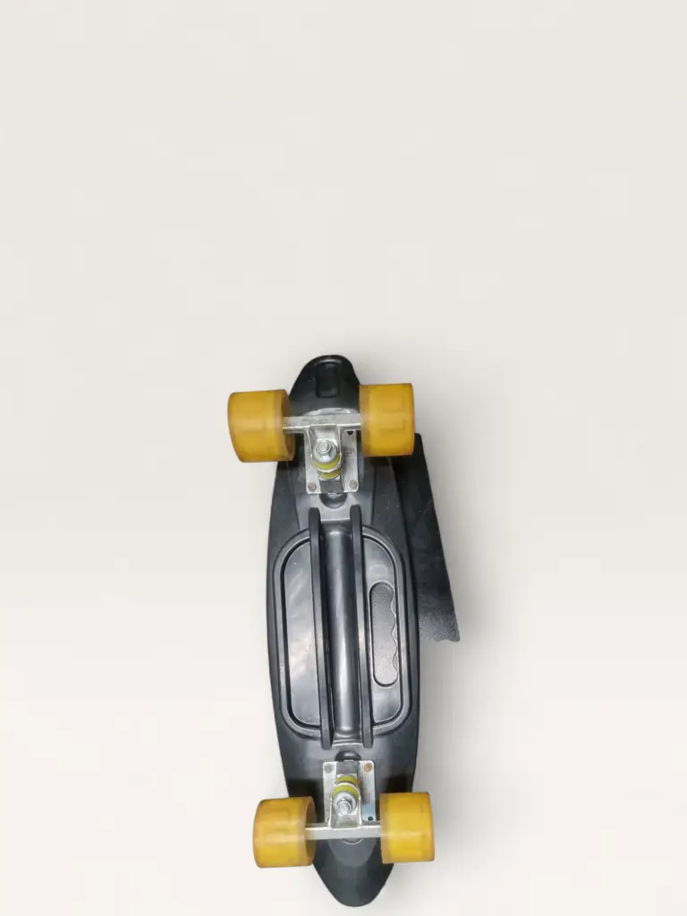 Street King Cruiser Skateboard - View 2