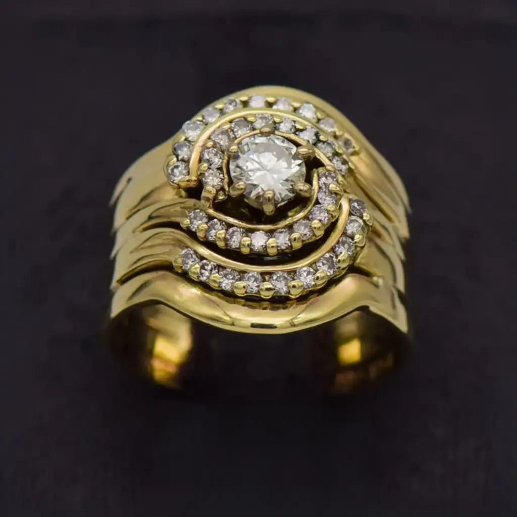 9ct Yellow Gold Wedding Ring 5 Piece - View 2