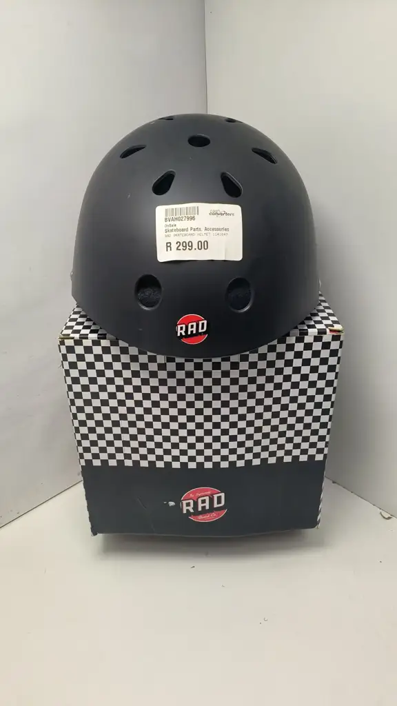 Rad Skateboard Helmet | 1141647