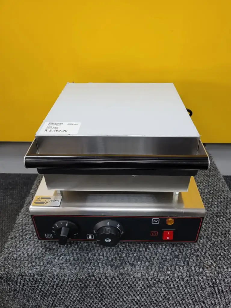 Aloma Electric Waffle Baker