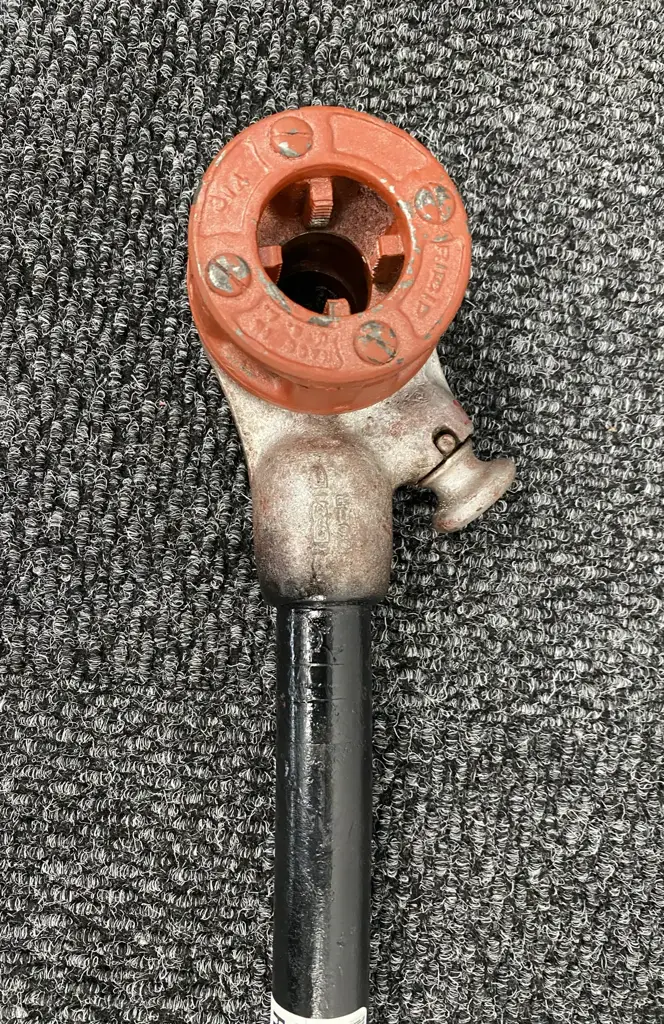 Ridgid Manual Pipe Threader - View 2