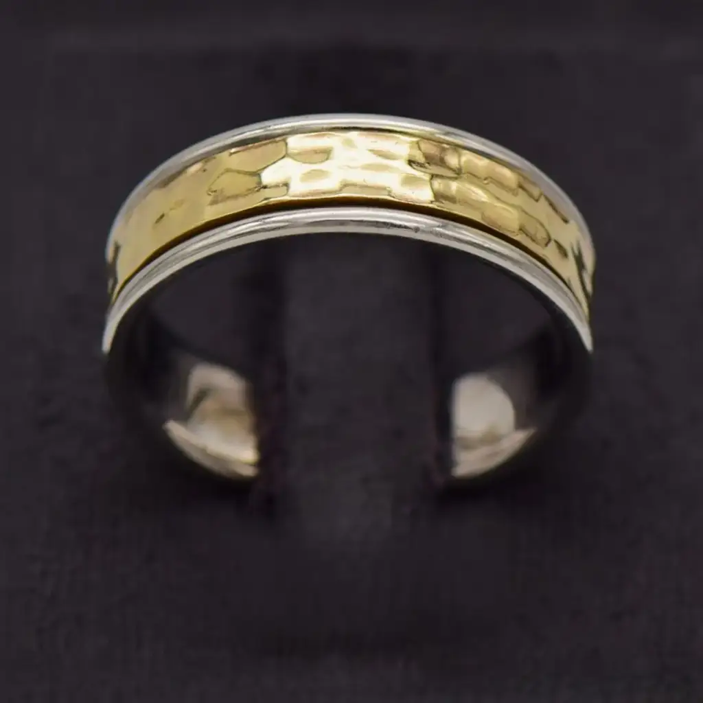 9ct Two Tone Wedding Band Patterned - View 2