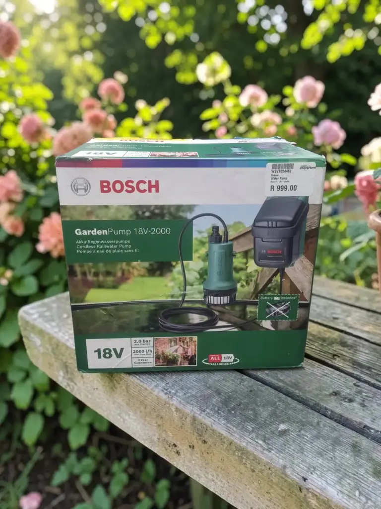 Bosch Garden Pump 18V-2000