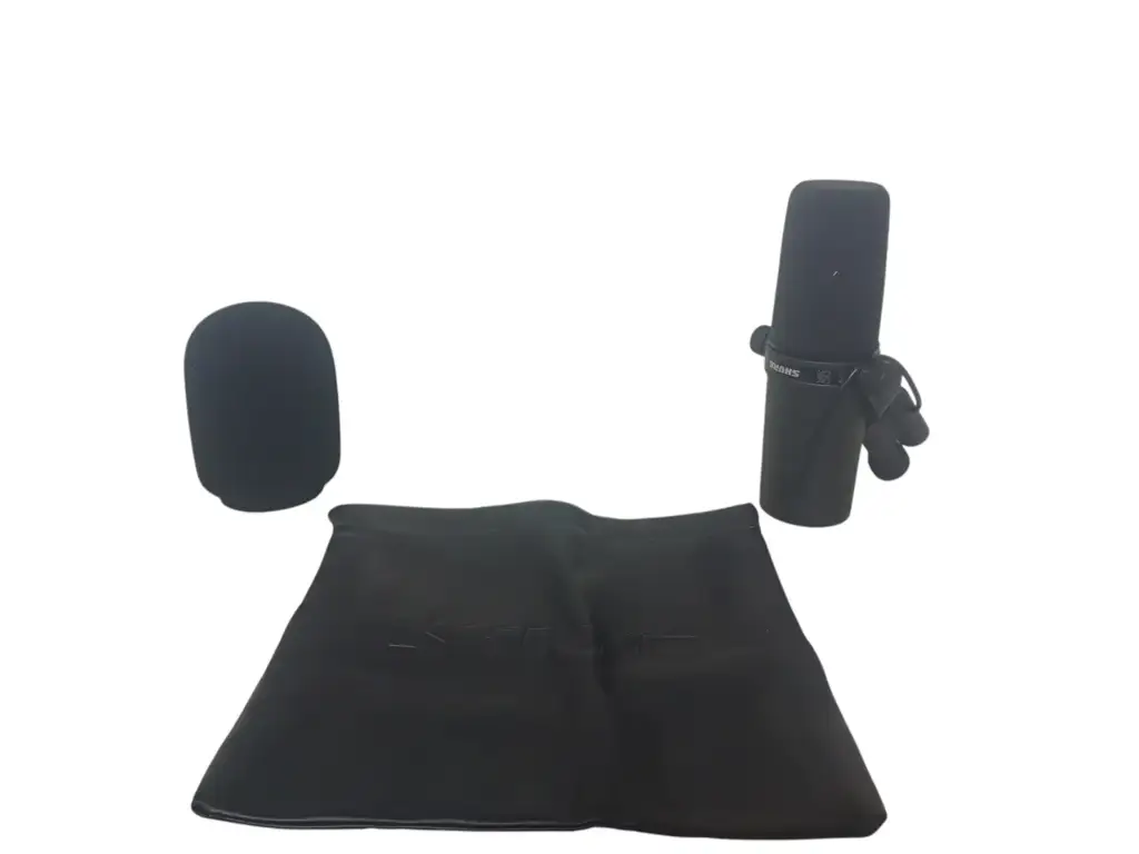 Shure Sm7b Studio Microphone - View 3