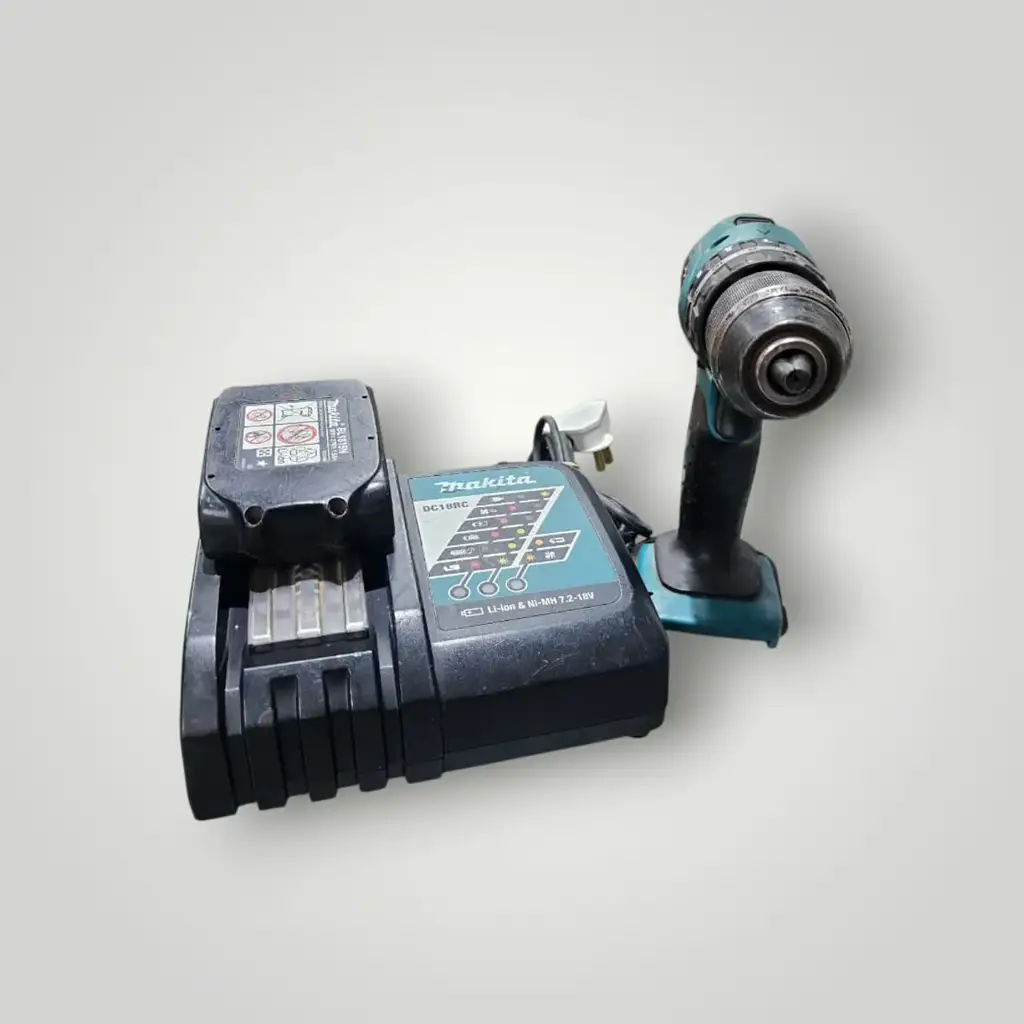 Makita Dhp453 18V Lxt Cordless Drill + Charger - View 3