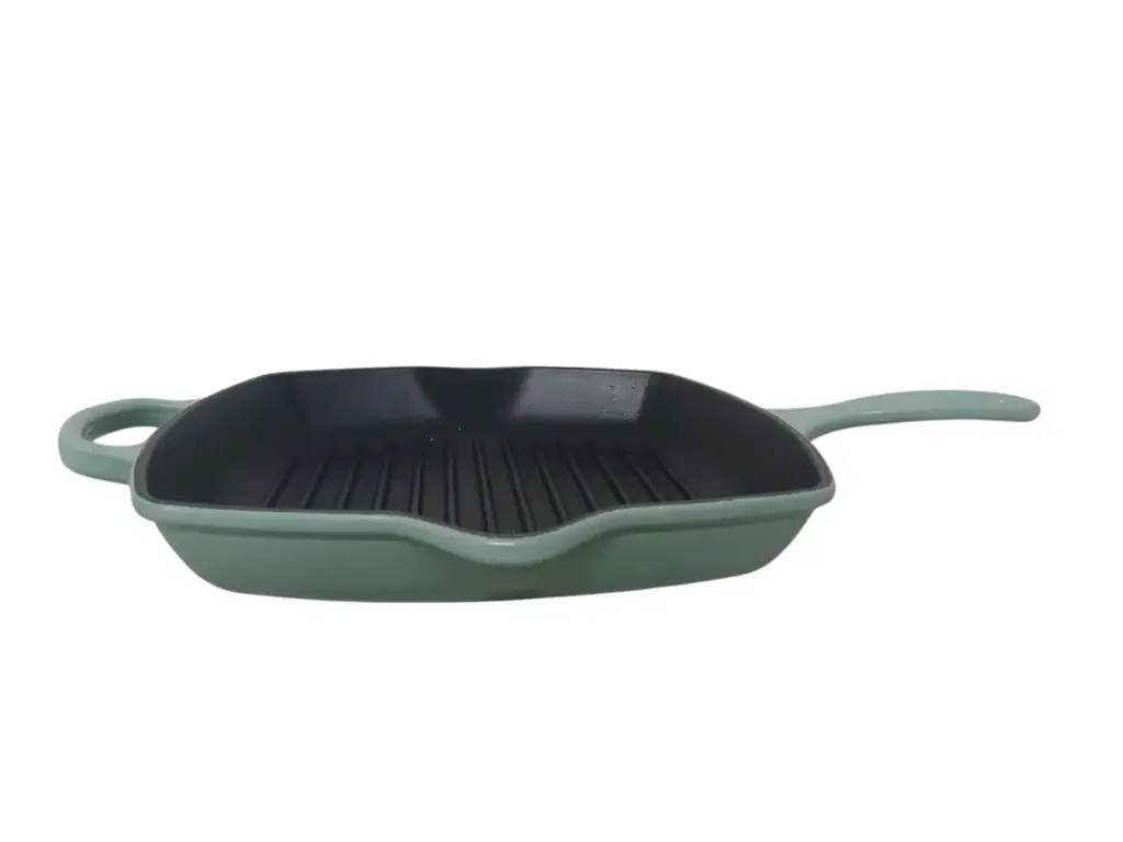Le Creuset Signature Square Skillet Grill 26Cm - View 2