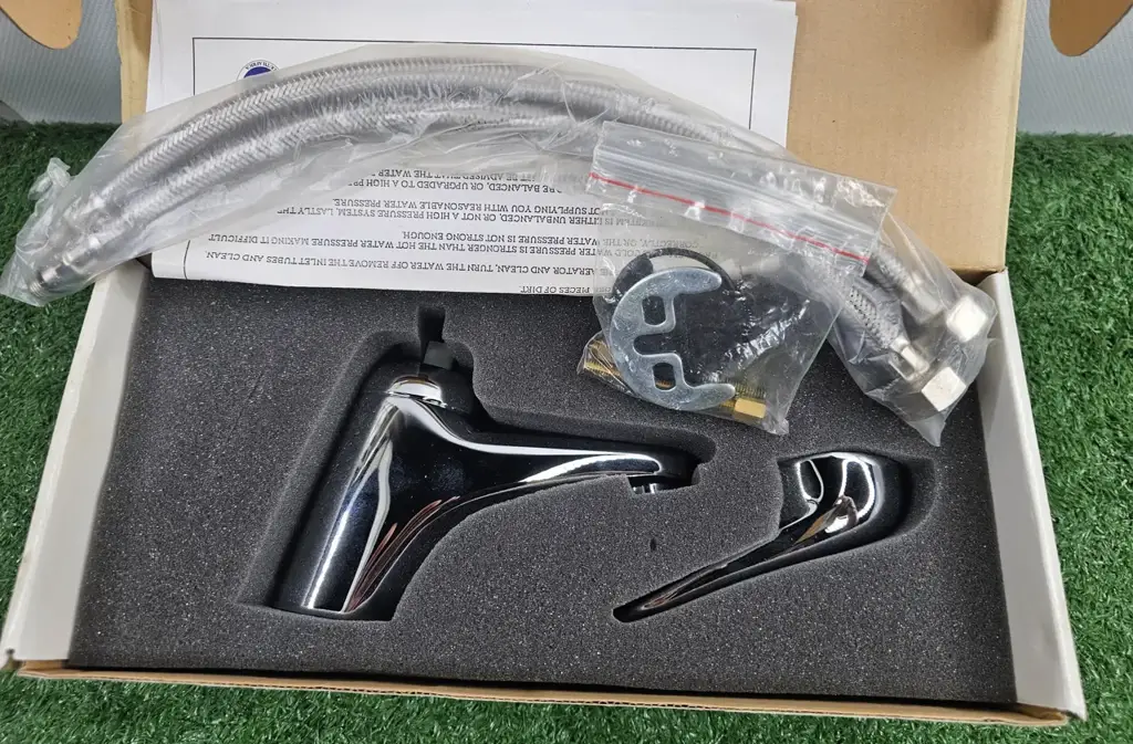 Aspen Basin Mixer Square Shape Cp Sl220as