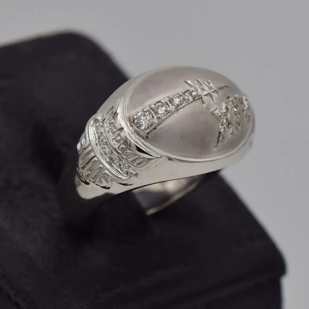 18ct White Gold Men's Ring - View 2