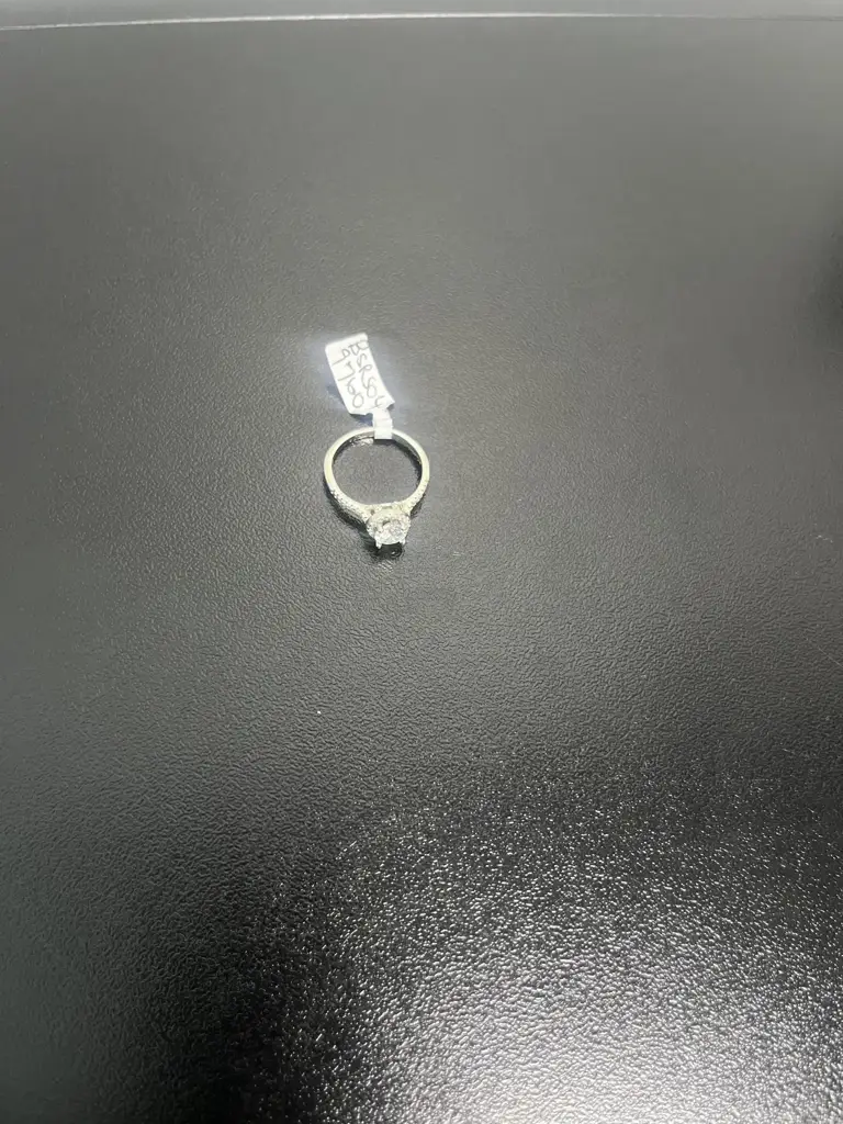 Silver Ring - View 2