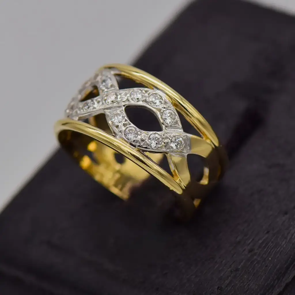 9ct Yellow Gold Dress Ring - View 3