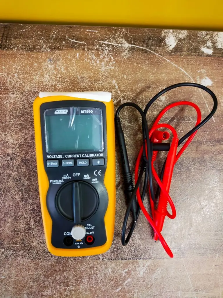 Major Tech Mt990 Multimeter - View 3