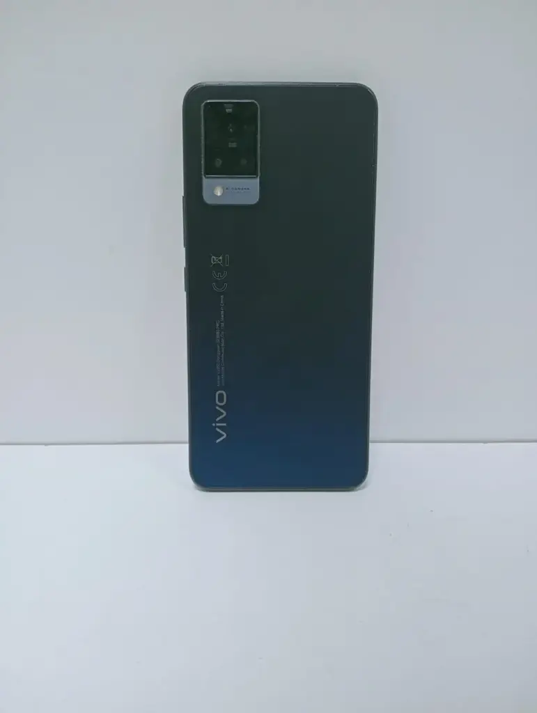 Vivo V21 128Gb Single Sim - 5G - View 2