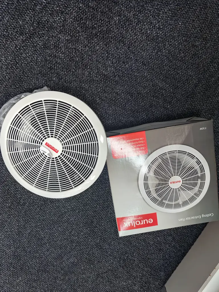 Eurolux F30w Round Extractor Fan - View 2